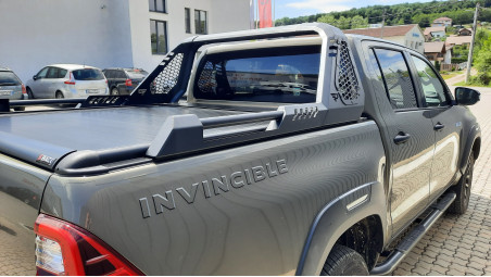 Montare rulou de bena si rollbar pe Toyota Hilux 2023