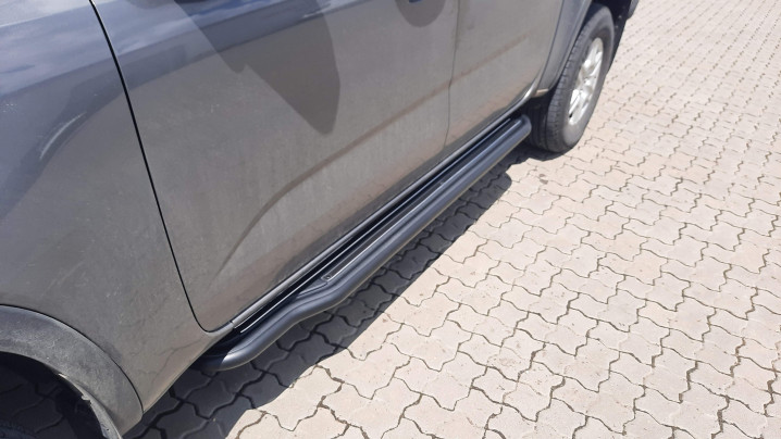 Montare rulou de bena, capitonaj si prag lateral pe Volkswagen Amarok 2024