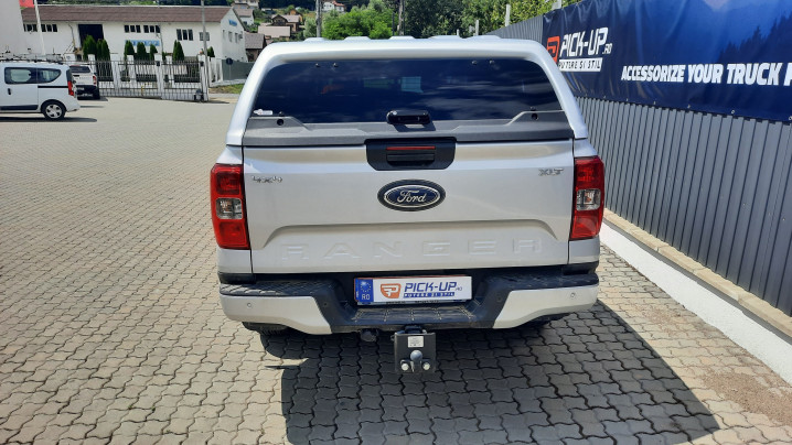 Canopy installed on Ford Ranger 2023