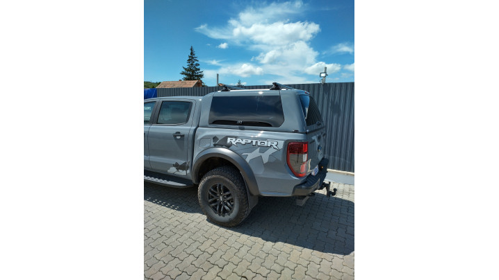 Canopy installed on Ford Ranger Raptor 2021