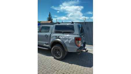 Canopy installed on Ford Ranger Raptor 2021