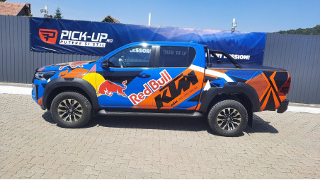 Montare rulou de bena si rollbar pe Toyota Hilux 2020