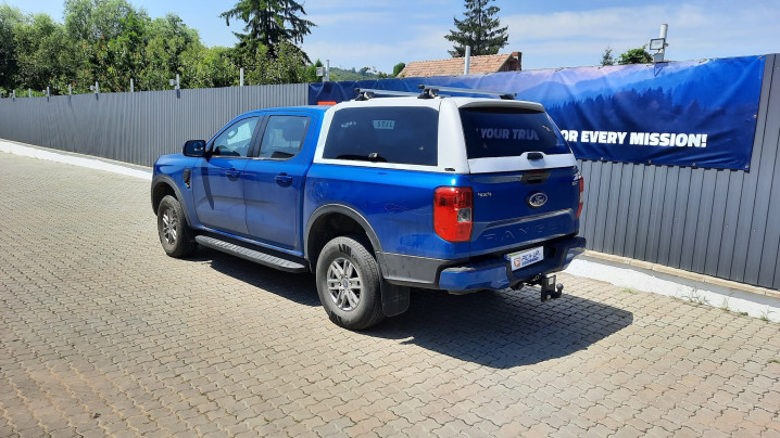 Canopy installed on Ford Ranger 2014