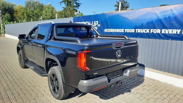 Roll Cover installed on Volkswagen amarok 2023