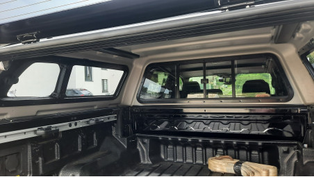 Montare hardtop pe Ford Ranger 2024