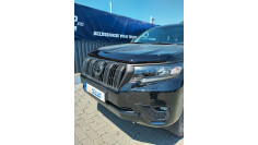 Hood guard, window visors installed in Toyota Land Cruiser 2018 2