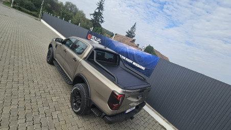 Installation of tonneau roll cover on Ford Ranger 2023