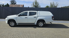 Canopy, bed liner insatlled on Mitsubishi L200 2020