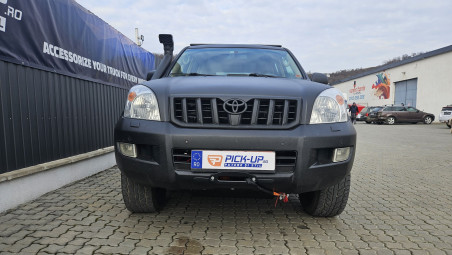 Winch, winch plate, skid plates installed on Toyota Land Cruiser