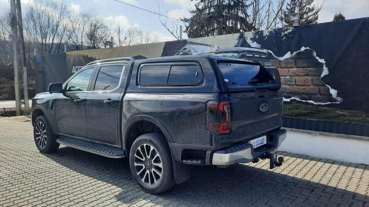 Canopy installed on Ford Ranger 2023