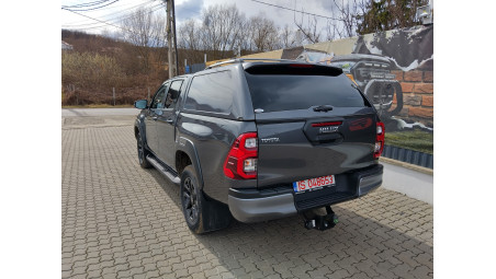 Canopy, bed liner, towing hook installed on Toyota Hilux 2024