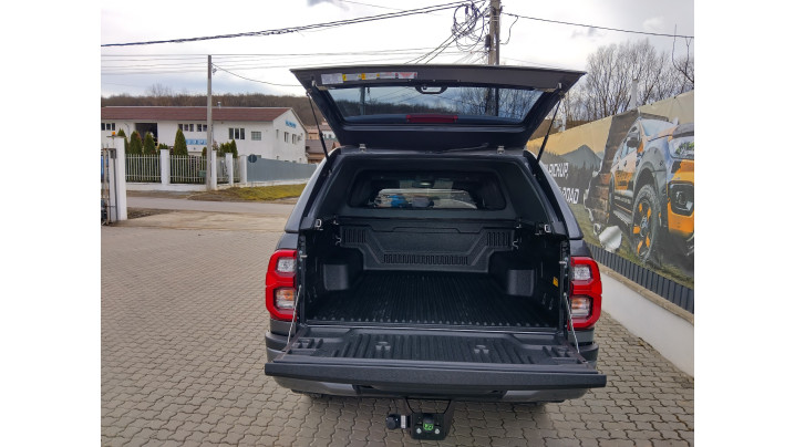 TOYOTA HILUX 2015+ 14 Martie 2025