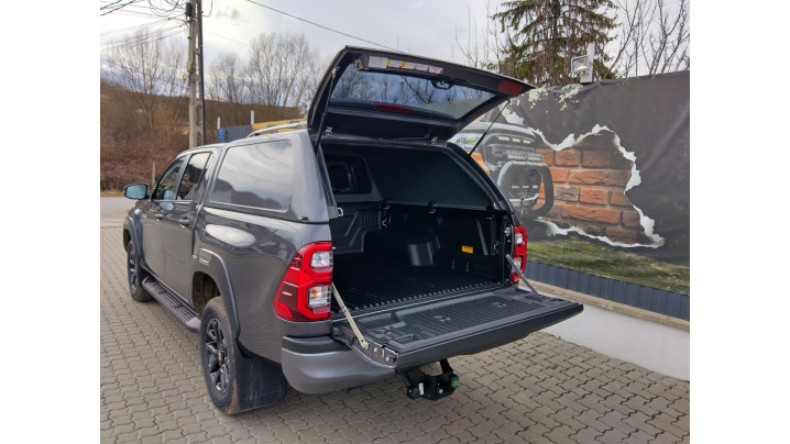 TOYOTA HILUX 2015+ 14 Martie 2025