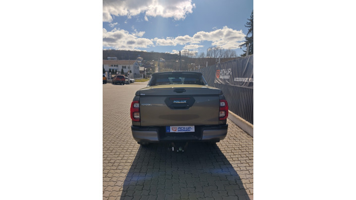 Echipare completa Toyota Hilux 2023