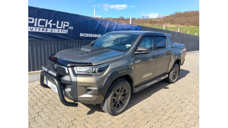 Fully equipped Toyota Hilux 2023