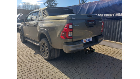 Fully equipped Toyota Hilux 2023
