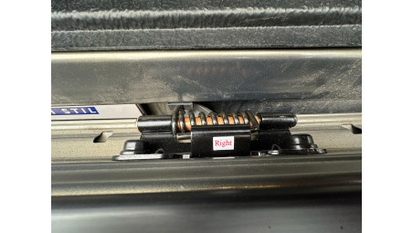 Bed liner, roll cover, rollbar installed on Toyota Hilux 2024