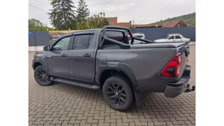 Montare rulou de bena si deflectoare geam pe Toyota Hilux 2020