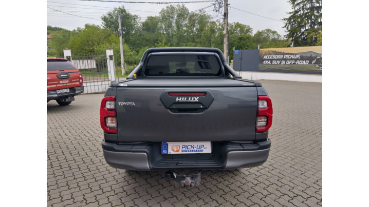 Montare rulou de bena si deflectoare geam pe Toyota Hilux 2020