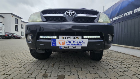 Spot Lights installed on Toyota Hilux 2014