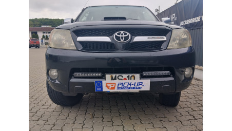 Montare reflectoare pe Toyota Hilux 2014