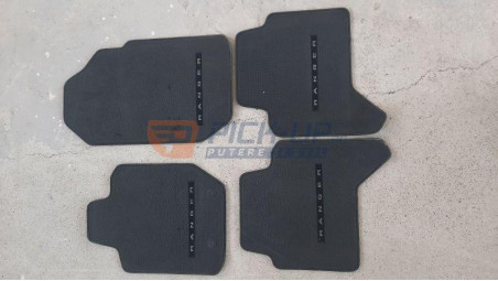 Original  Ford Ranger 2012 PU CI interior mats