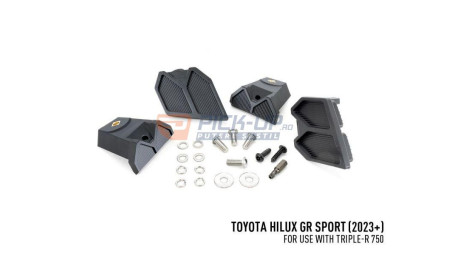 Grille Reflectors Triple-R 750 LAZ Toyota Hilux GR 2023+
