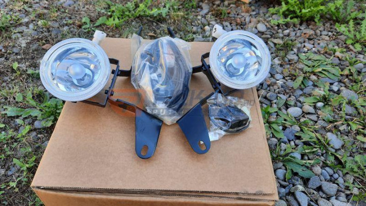 INTEGRATED FOG LIGHTS OLD FORD RANGER BAZ