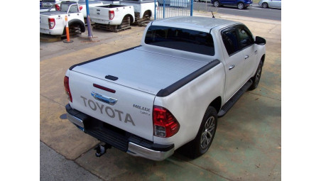 Tonneau roll cover Toyota Hilux 2015-2025 MT RU