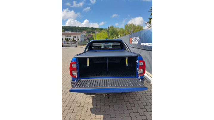 Montare rulou de bena si rollbar pe Toyota Hilux 2020