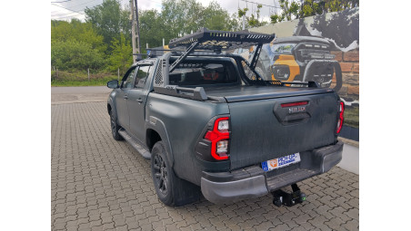 Roll Cover, rollbar, bullbar, hood guard, window visors installed on Toyota Hilux 2020