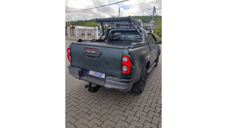 Roll Cover, rollbar, bullbar, hood guard, window visors installed on Toyota Hilux 2020