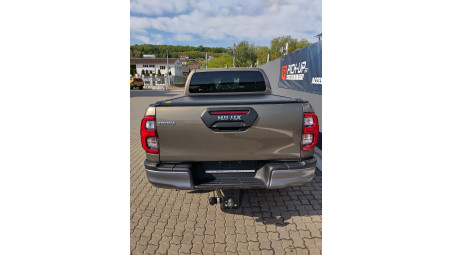 Montare capitonaj de bena , rulou de bena si multe alte accesorii pe Toyota Hilux 2020