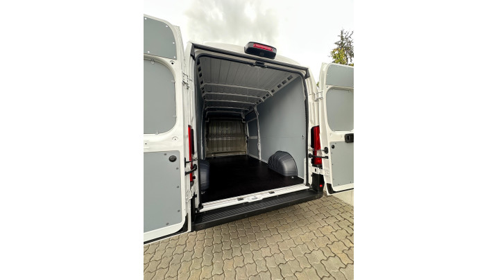 Capitonare pentru dubă Ford Transit 2022