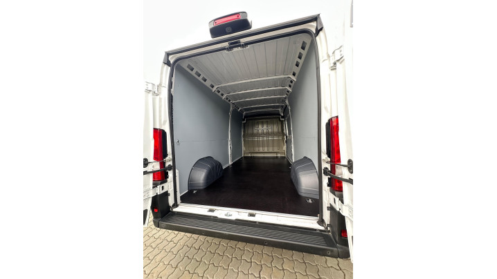 Capitonare pentru dubă Ford Transit 2022