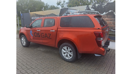 Canopy installed on Isuzu D-Max 2023