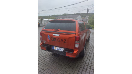 Canopy installed on Isuzu D-Max 2023