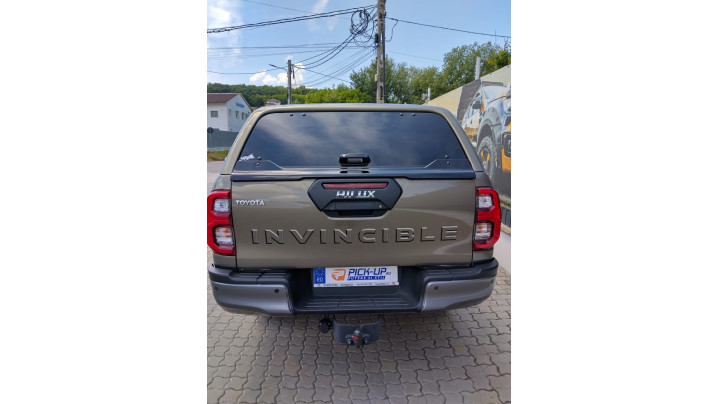 Montare hardtop pe Toyota Hilux 2020