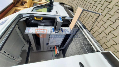 ZEV MOBDEM furniture partition system