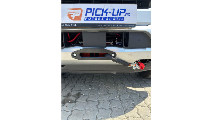 Montare Hardtop si troliu, suport troliu pe Volkswagen Amarok 2023