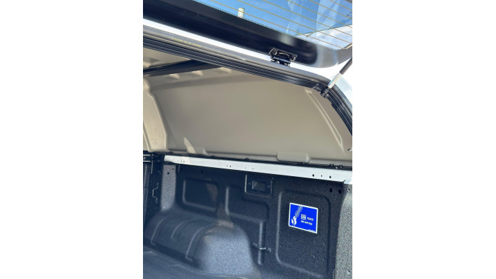 VOLKSWAGEN AMAROK 2023+, 26 iunie 2025