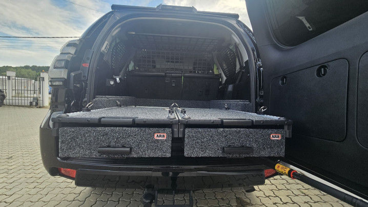 Echipare completa pentru Toyota Land Cruiser 2018