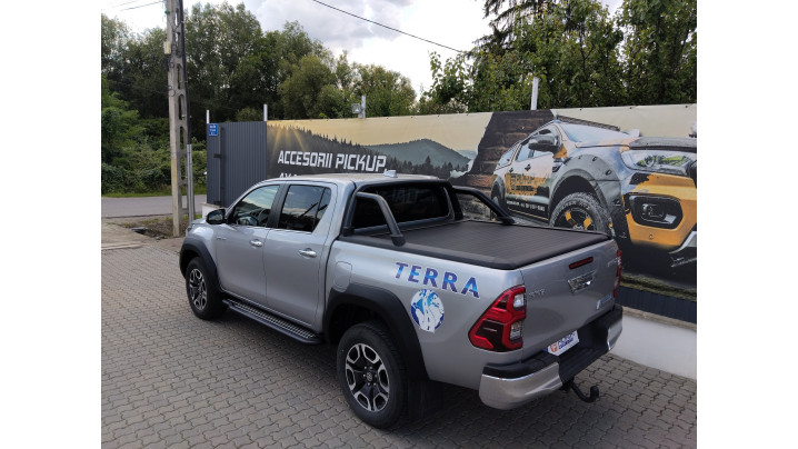 Fully equipped Toyota Hilux 2020
