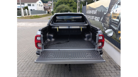 Fully equipped Toyota Hilux 2020
