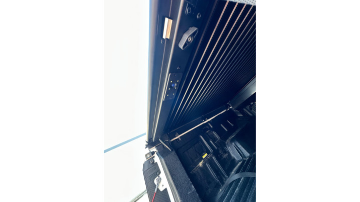 Montare rulou de bena und rollbar pe Ford Ranger Raptor 2025