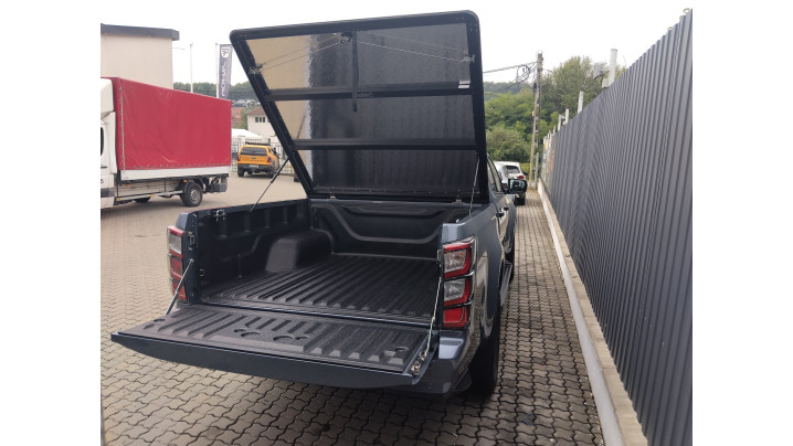 Montare Laderaumauskleidung und Laderaumabdeckung pe Isuzu D-Max 2019+