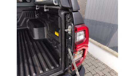 Echipare completa pentru Toyota Hilux GR Sport II