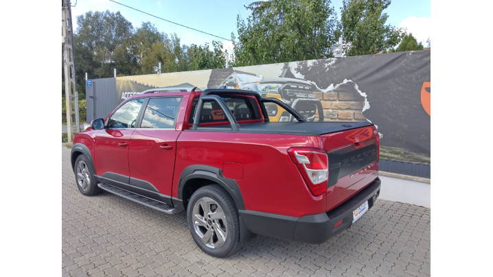 Montare închidere de benă și rollbar negru pe SsangYong Musso Grand 2025