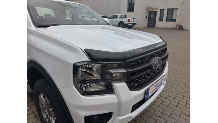 Roll cover, hood guard,window visors installed on Ford Ranger 2024