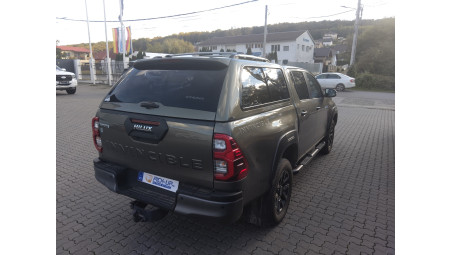 Canopy installed on Toyota Hilux 2023